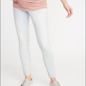 Gap Maternity Full Panel True Skinny